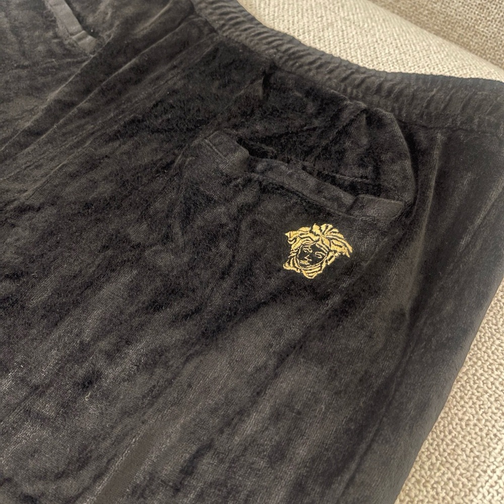 VERSACE‎ | 
Activewear Velvet Bomber Set - Picture 12 of 13